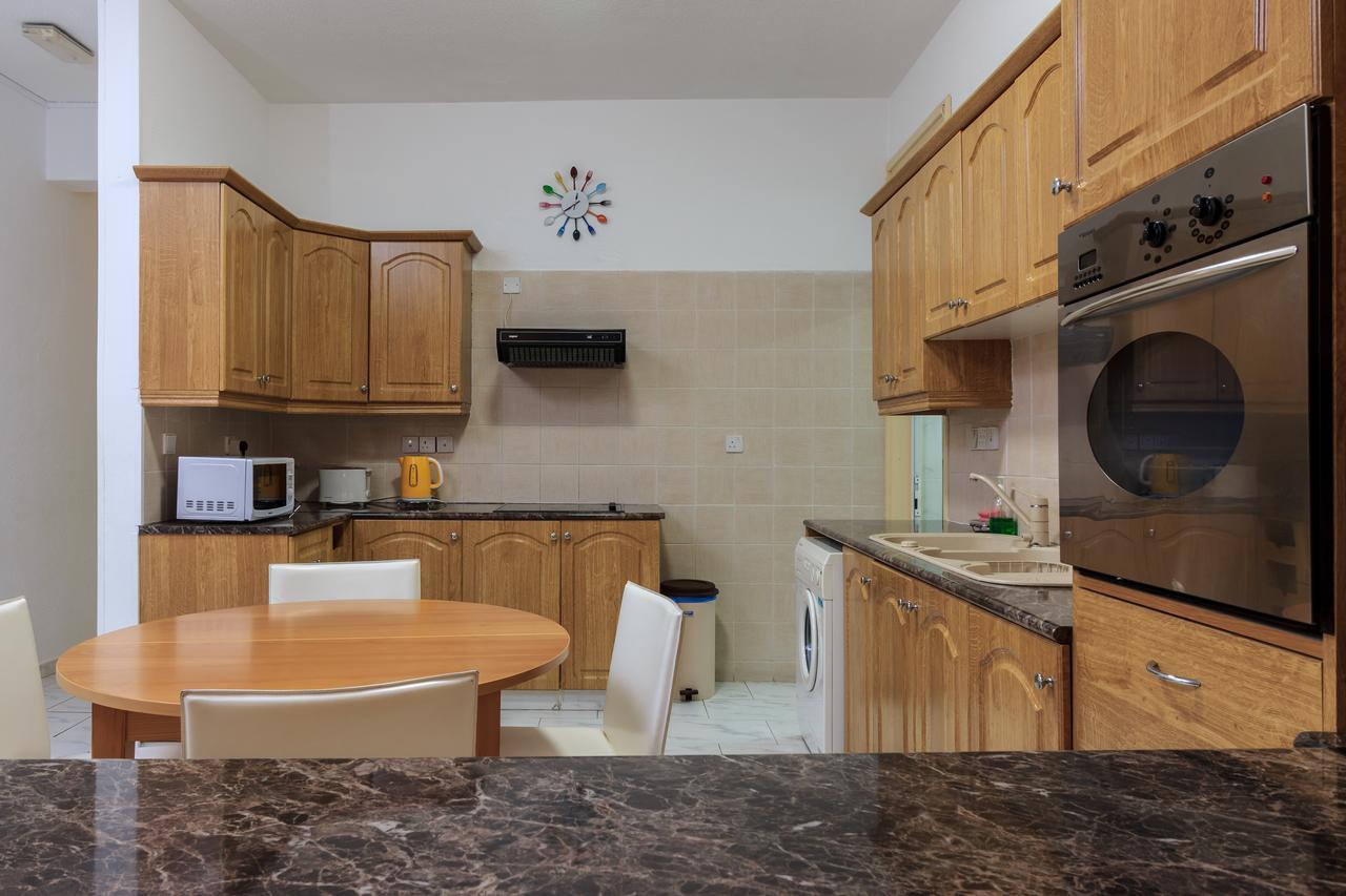 Les Palmiers House Apartman Lárnaka Kültér fotó